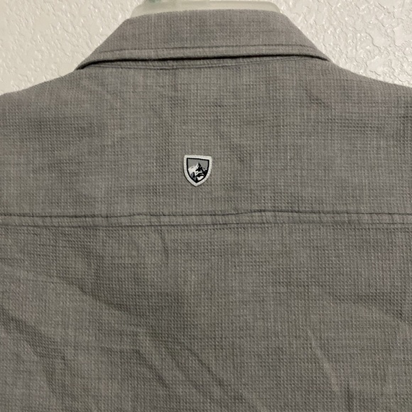 KUHL Men’s Cotton Nylon Blend Light Gray Button-Up Shirt Size L - Picture 4 of 5